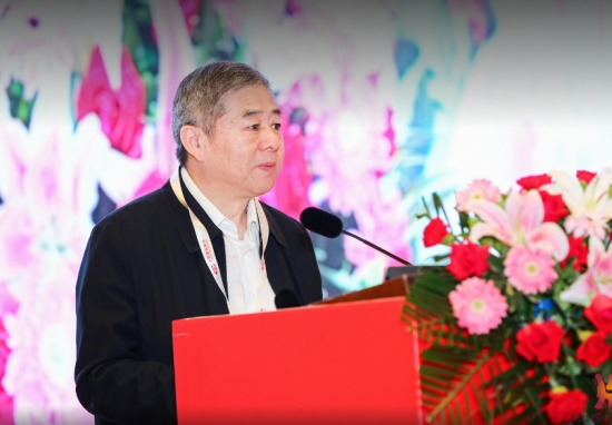 黨的二十大報(bào)告指出,要實(shí)施產(chǎn)業(yè)基礎(chǔ)再造工程,支持專精特新企業(yè)發(fā)展 黨的二十大報(bào)告指出,要實(shí)施產(chǎn)業(yè)基礎(chǔ)再造工程,支持專精特新企業(yè)發(fā)展