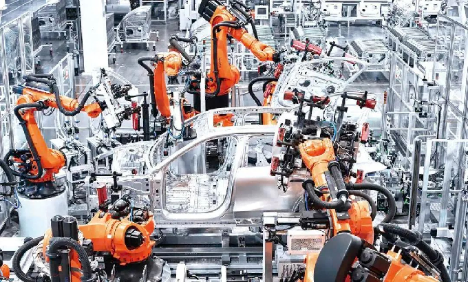 制造業(yè)加速轉(zhuǎn)型升級：從大到強 由智進質(zhì)