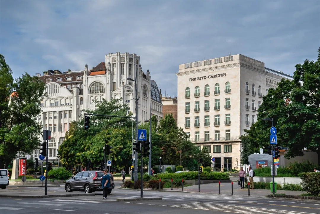 匈牙利：“歐洲心臟”，迎電動(dòng)化“東風(fēng)”