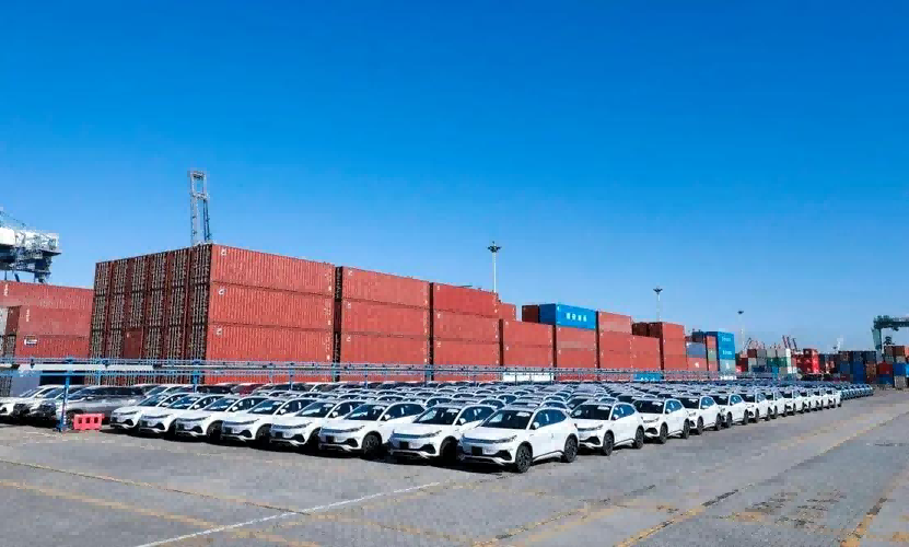 新能源汽車行業(yè)2025年發(fā)展趨勢(shì)